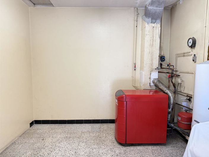 Image No.28-4 Bed House for sale