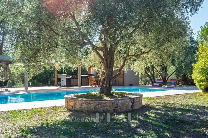 Image No.16-Maison de 7 chambres à vendre à Bagnols-en-Forêt