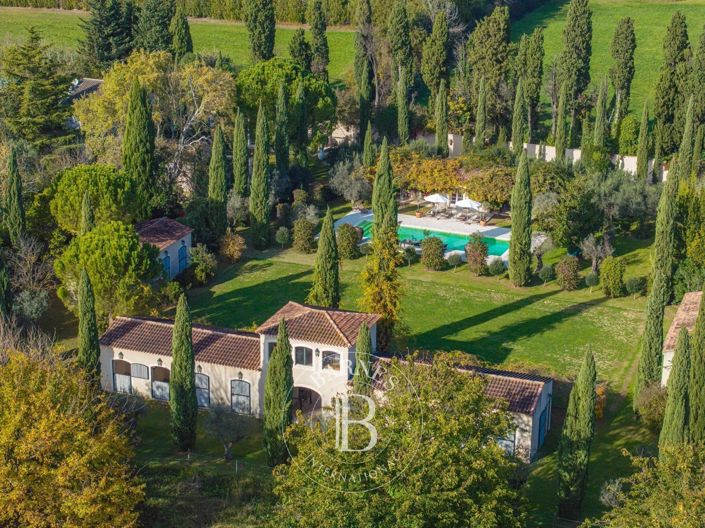 Image No.2-4 Bed House for sale