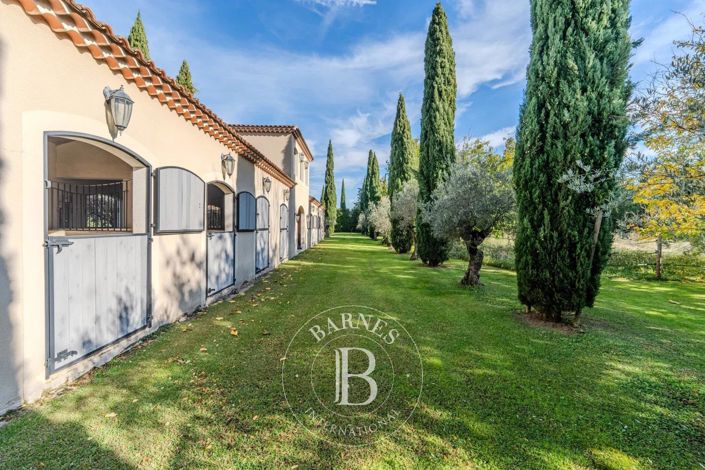 Image No.7-4 Bed House for sale