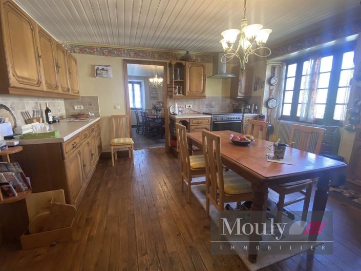 Image No.7-4 Bed House for sale