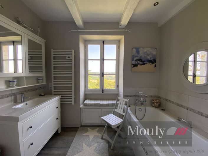 Image No.21-4 Bed House for sale