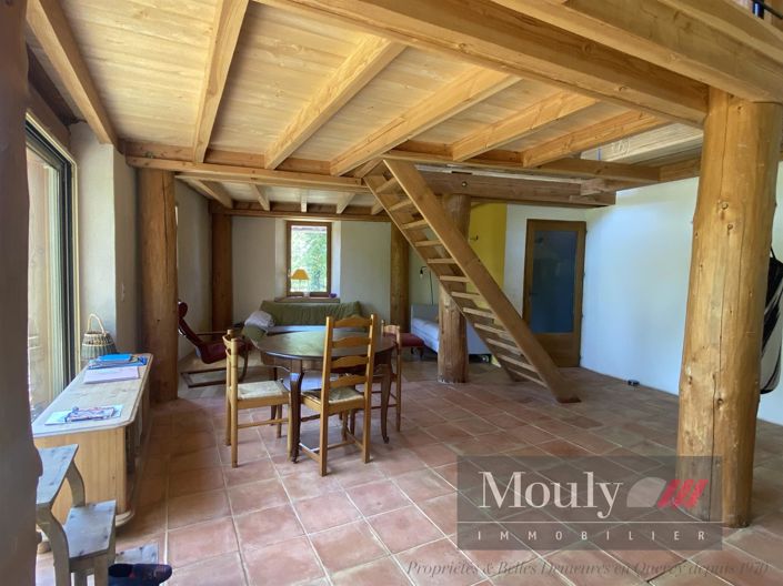 Image No.18-5 Bed House for sale