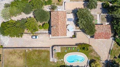 Image No.3-5 Bed House for sale