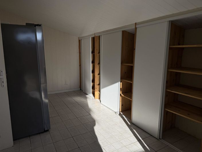 Image No.15-3 Bed House for sale