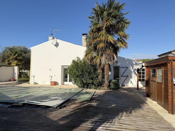 Image No.20-3 Bed House for sale