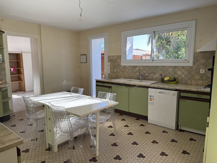 Image No.29-3 Bed House for sale