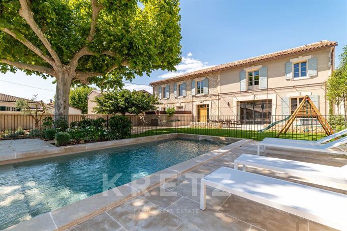 Image No.1-5 Bed House for sale