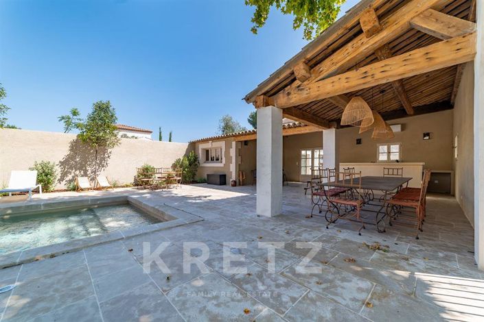 Image No.2-5 Bed House for sale