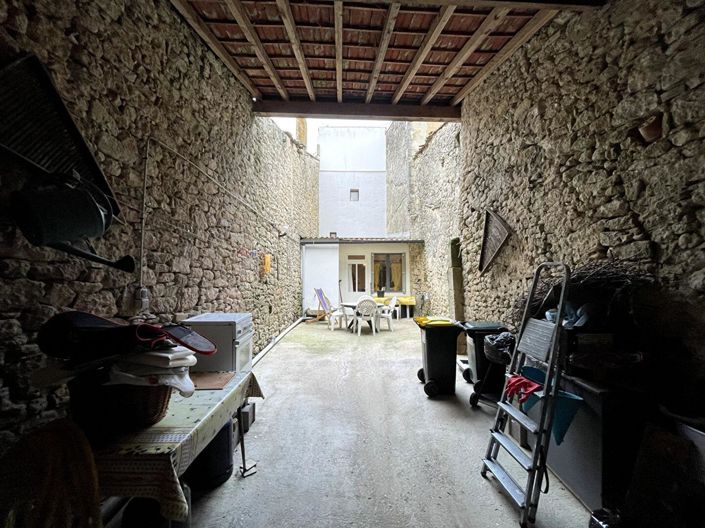 Image No.14-3 Bed House for sale