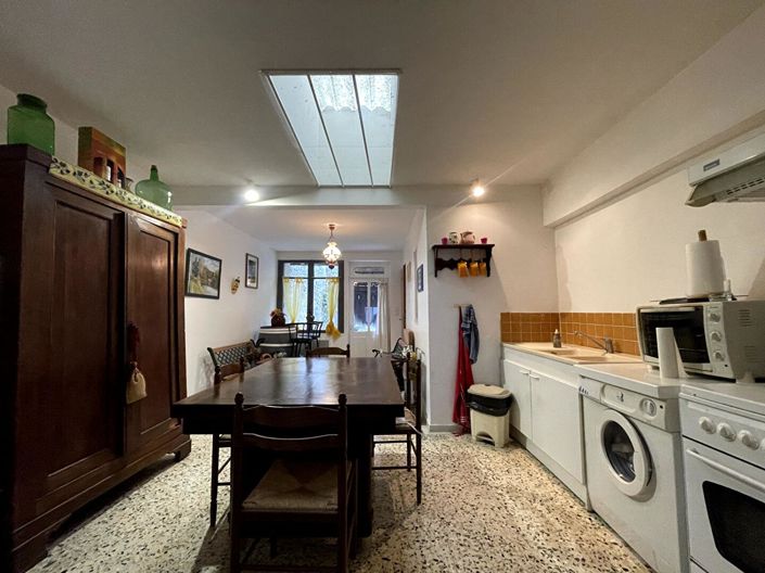 Image No.3-3 Bed House for sale