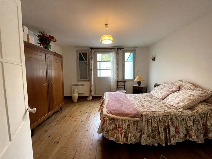 Image No.5-3 Bed House for sale