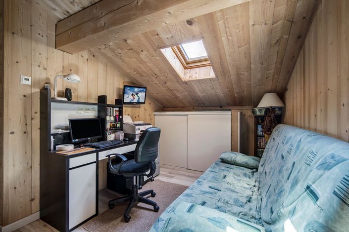 Image No.11-4 Bed House for sale