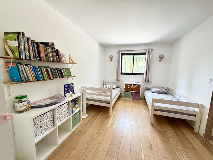 Image No.11-Maison de 4 chambres à vendre à Fréjus