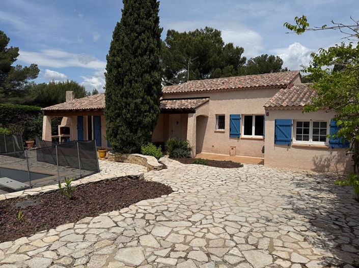 Image No.1-4 Bed House for sale