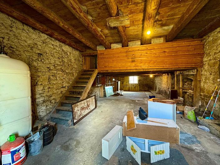 Image No.9-3 Bed House for sale