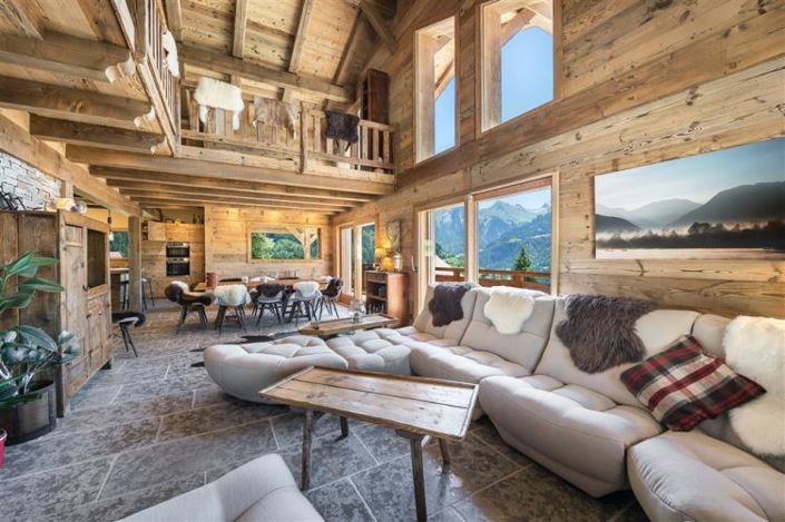 Image No.11-3 Bed House for sale