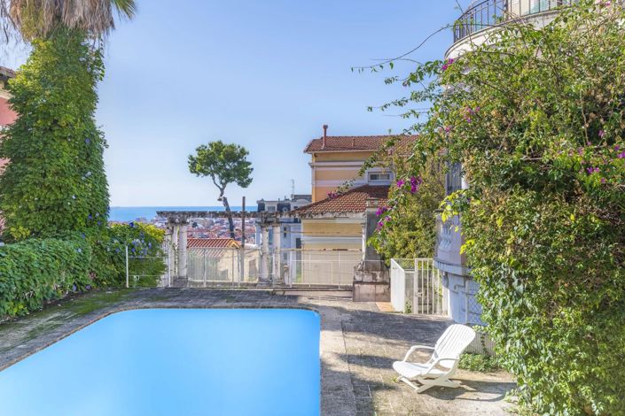 Image No.15-6 Bed House for sale