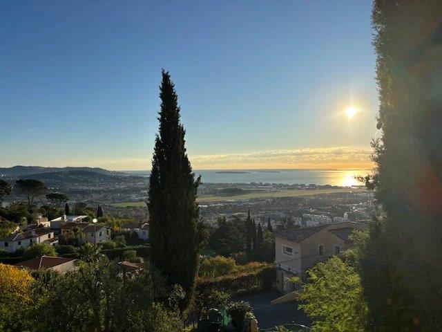 Image No.35-4 Bed House for sale