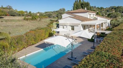 Maison de 4 chambres à vendre à Mougins