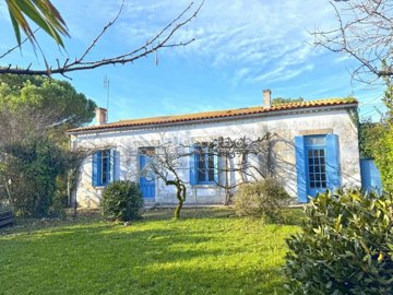 1 - Saint-Palais-sur-Mer, House