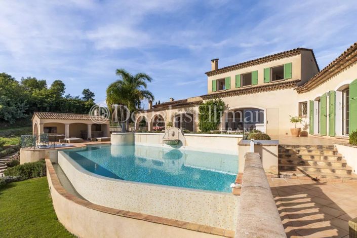 Image No.1-5 Bed House for sale