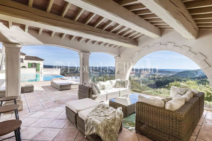 Image No.4-5 Bed House for sale