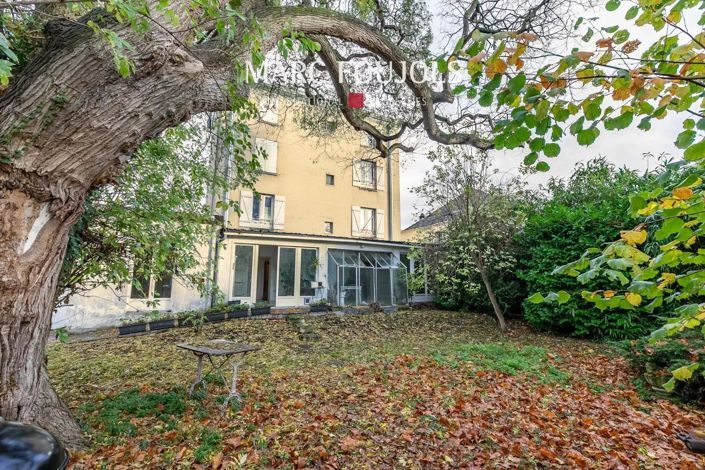 Image No.2-6 Bed House for sale