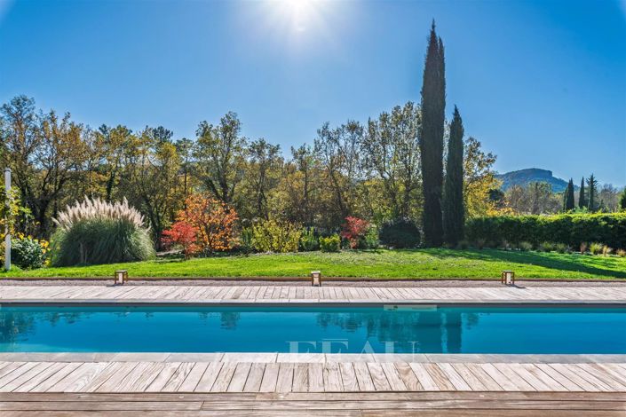 Image No.5-Maison de 4 chambres à vendre à Bagnols-en-Forêt