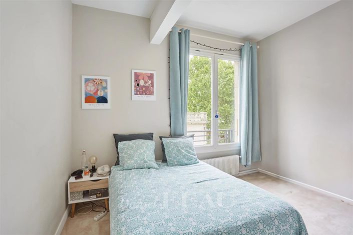 Image No.11-3 Bed Apartment for sale