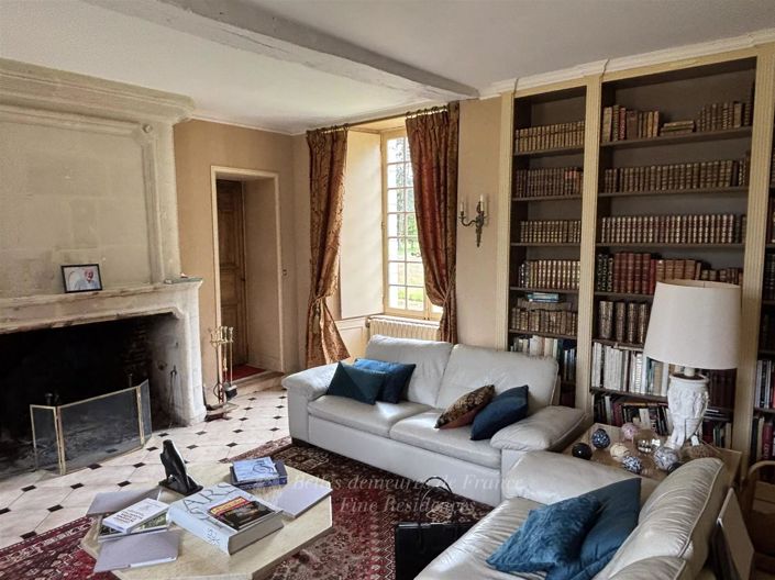 Image No.11-Maison de 11 chambres à vendre à Saumur