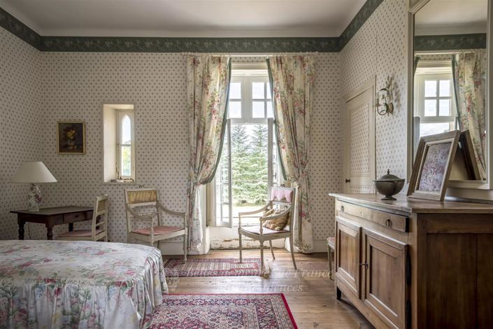 Image No.18-Maison de 11 chambres à vendre à Saumur