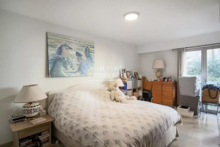 Image No.10-Apartment for sale