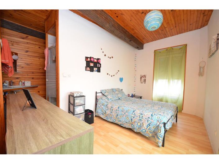 Image No.16-7 Bed House for sale