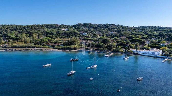 Image No.3-8 Bed House for sale