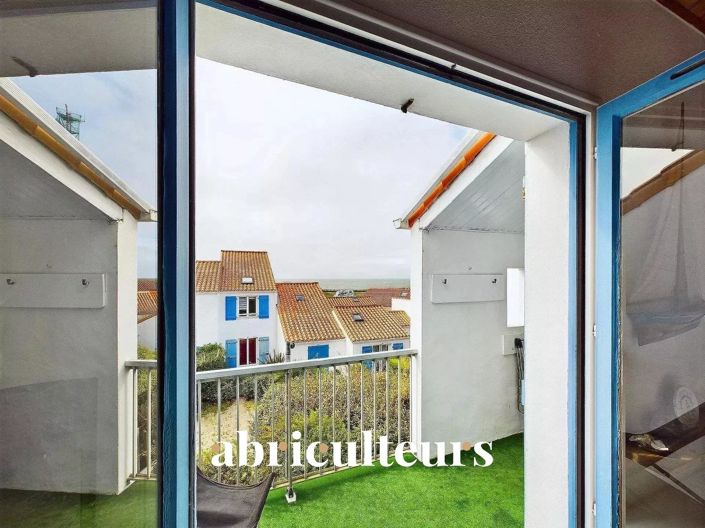 Image No.10-2 Bed Apartment for sale