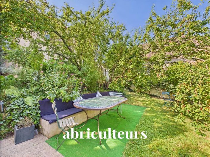 Image No.3-3 Bed House for sale