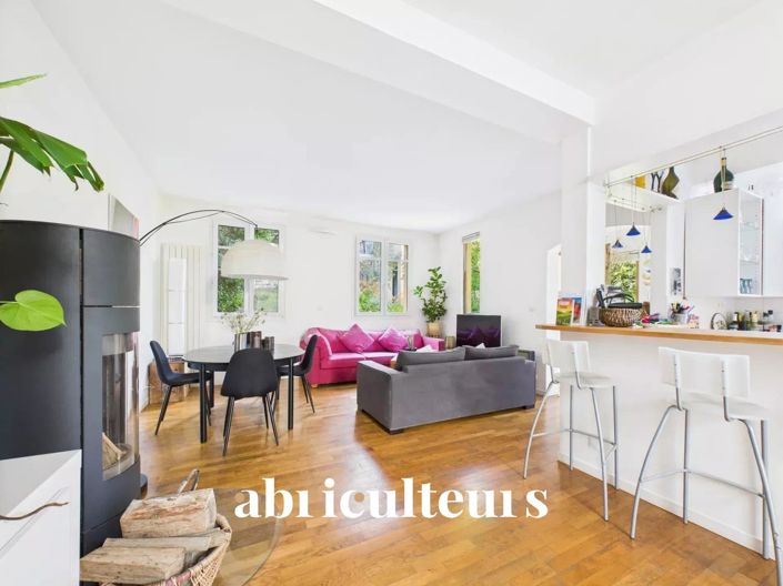 Image No.5-3 Bed House for sale