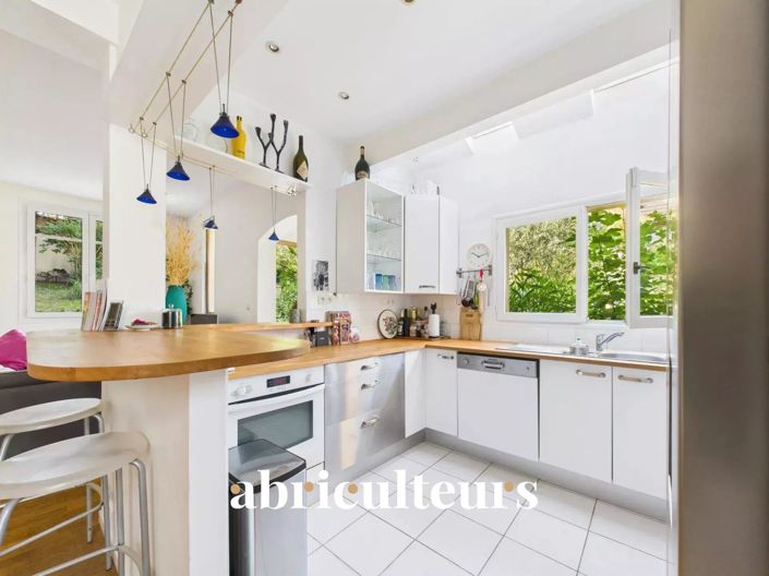 Image No.7-3 Bed House for sale