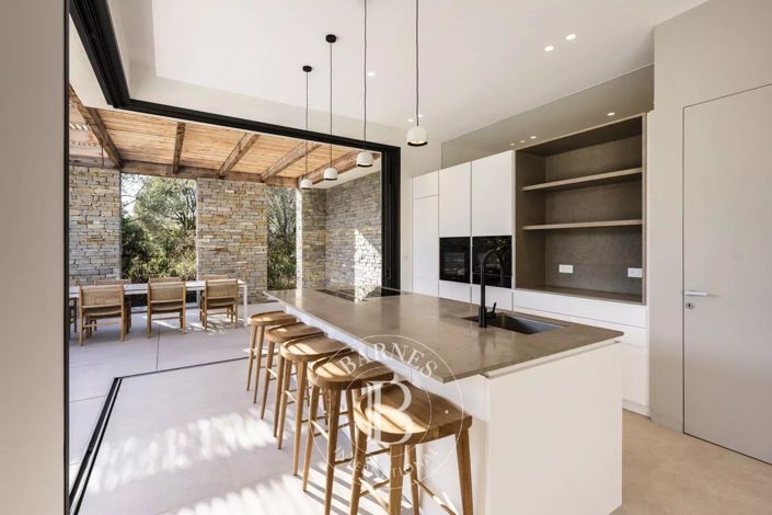 Image No.11-Maison de 4 chambres à vendre à Corse