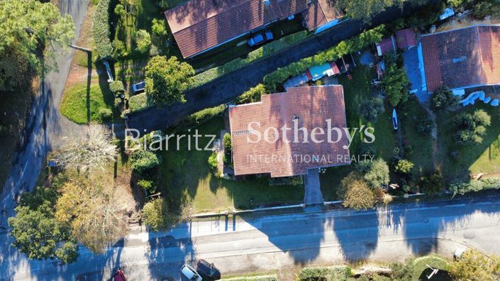 Image No.13-3 Bed House for sale