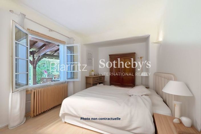 Image No.6-3 Bed House for sale