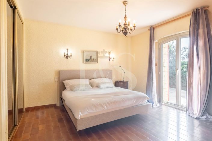 Image No.11-4 Bed House for sale