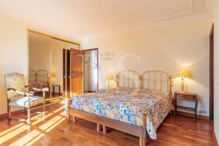 Image No.14-4 Bed House for sale
