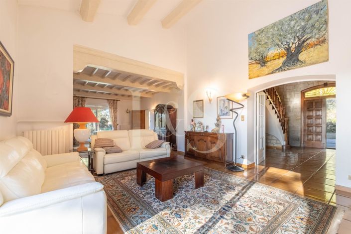 Image No.8-4 Bed House for sale