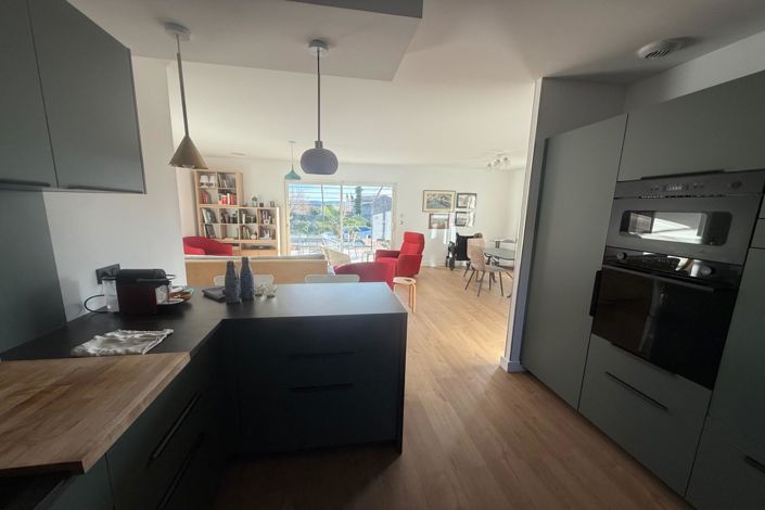 Image No.2-Maison de 3 chambres à vendre à Uzès