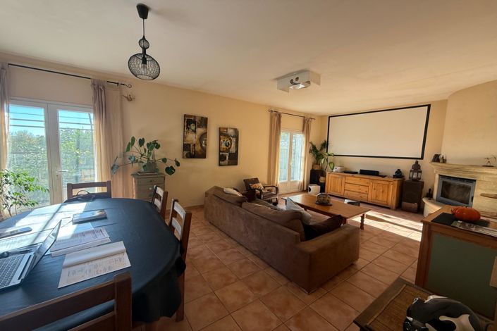 Image No.6-Maison de 4 chambres à vendre à Uzès