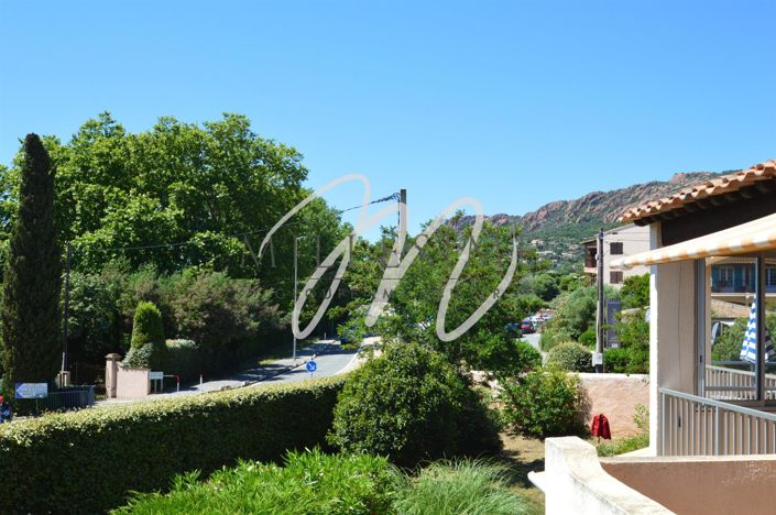 Image No.2-1 Bed Property for sale