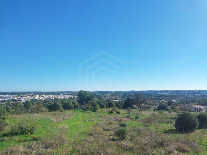 Image No.14-3 Bed Apartment for sale