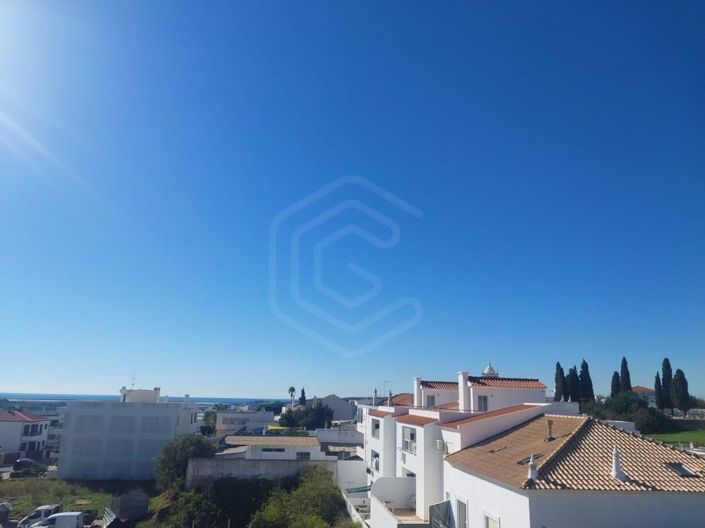 Image No.4-3 Bed Apartment for sale